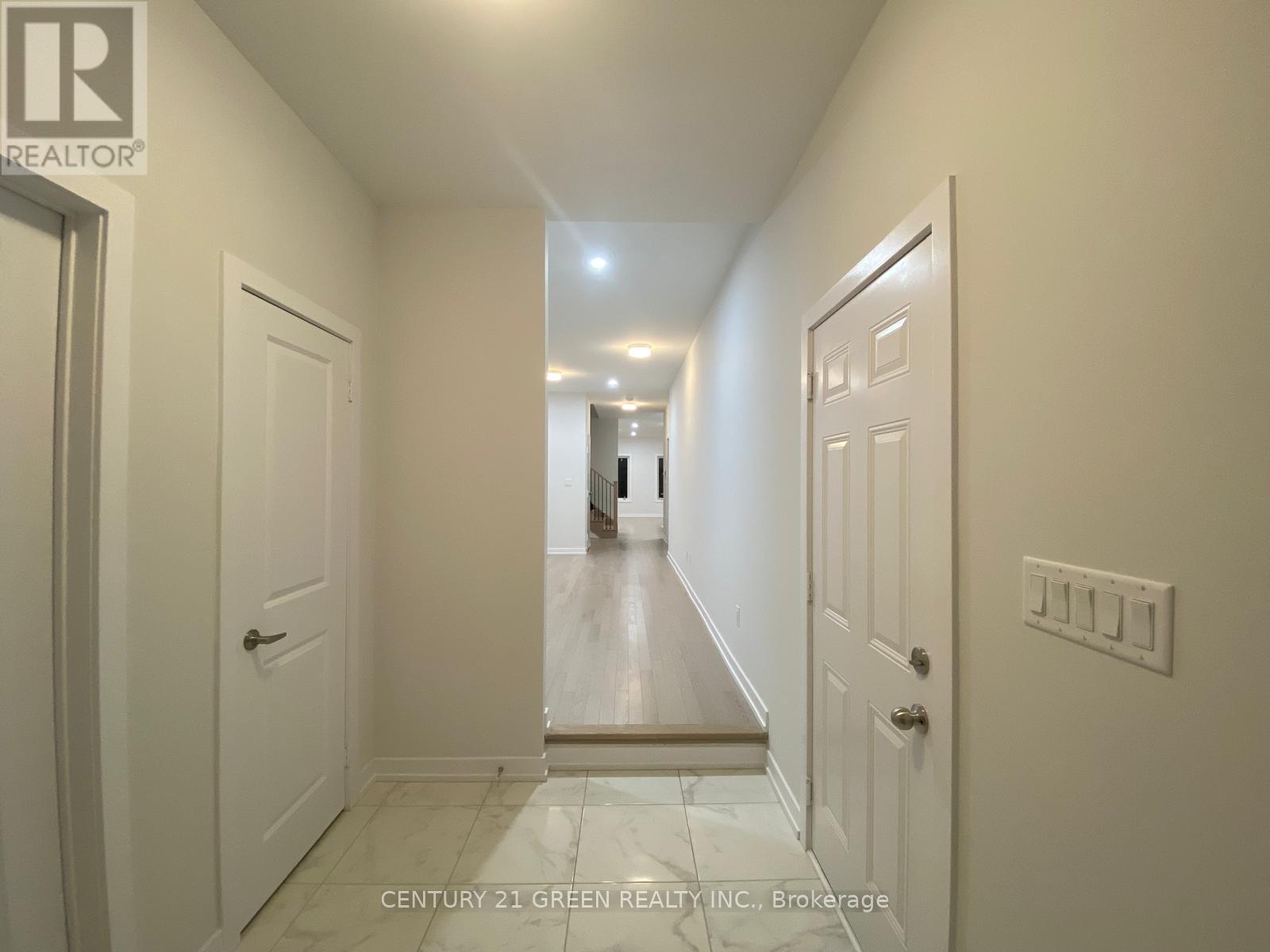 31 Danielle Moore Circle, Toronto, Ontario  M1P 3S5 - Photo 10 - E12869136