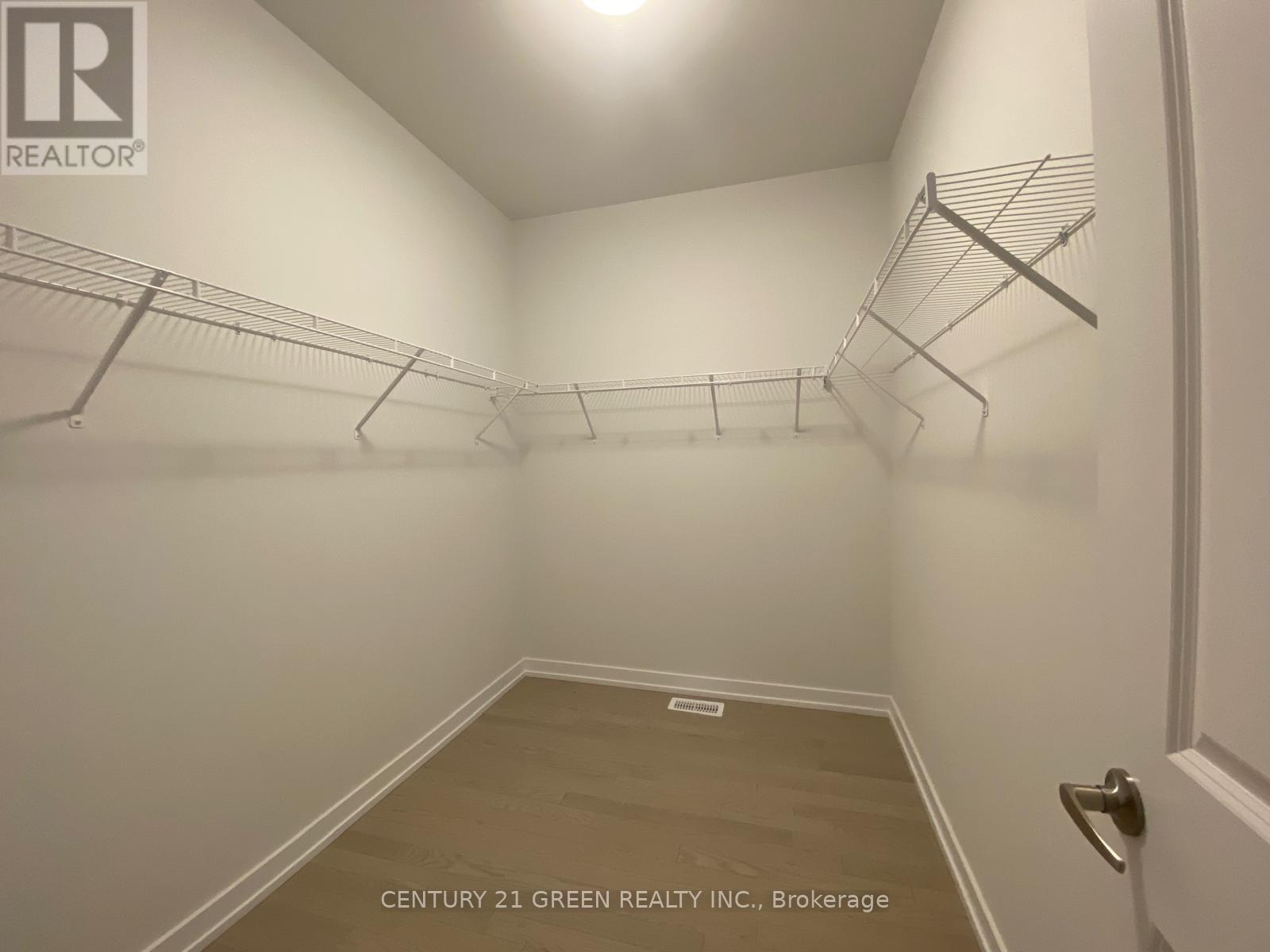 31 Danielle Moore Circle, Toronto, Ontario  M1P 3S5 - Photo 18 - E12869136