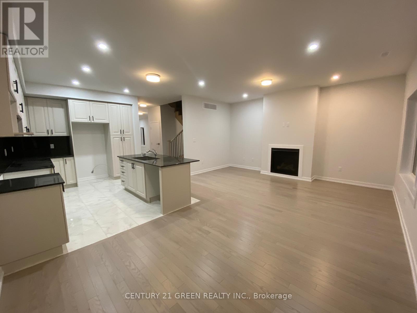 31 Danielle Moore Circle, Toronto, Ontario  M1P 3S5 - Photo 6 - E12869136