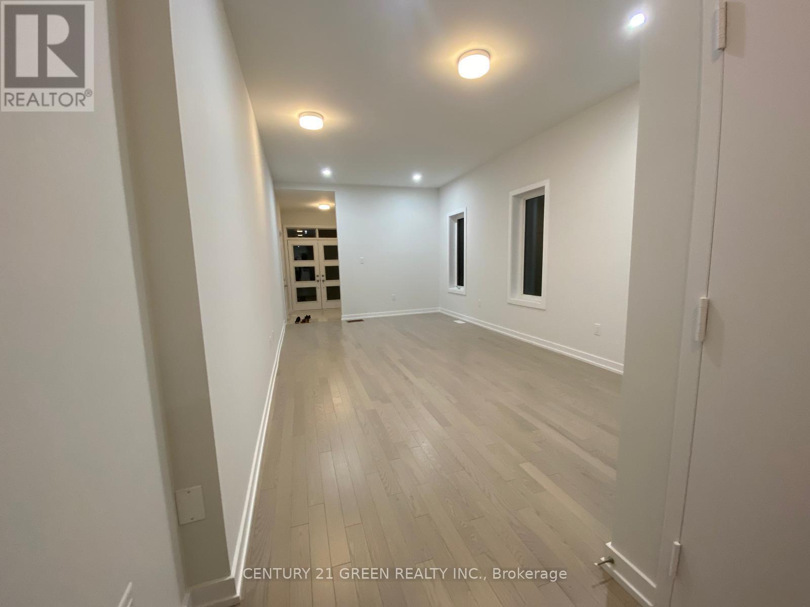 31 Danielle Moore Circle, Toronto, Ontario  M1P 3S5 - Photo 9 - E12869136