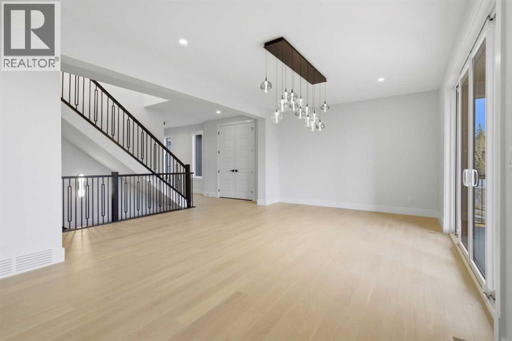 192 Creekstone Hill SW, Calgary, Alberta  T2X 5G5 - Photo 16 - A2288889