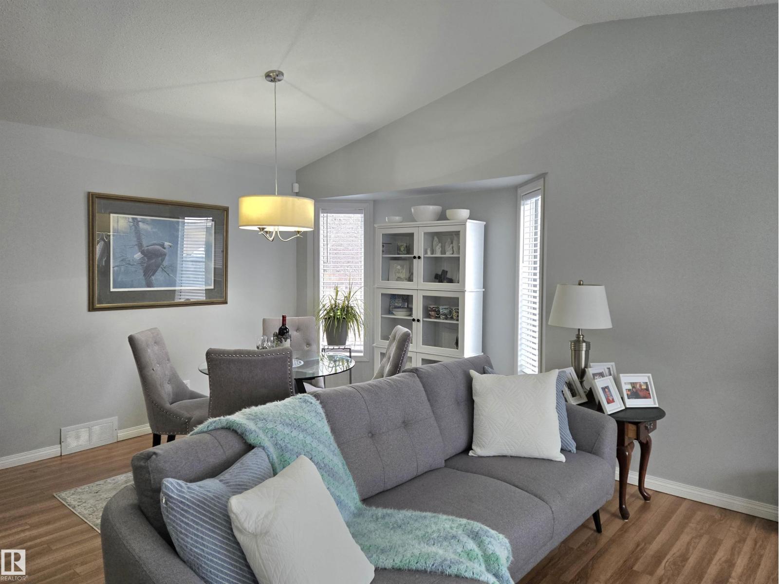 6 Dunewood Pl, St. Albert, Alberta  T8N 4N6 - Photo 3 - E4476173