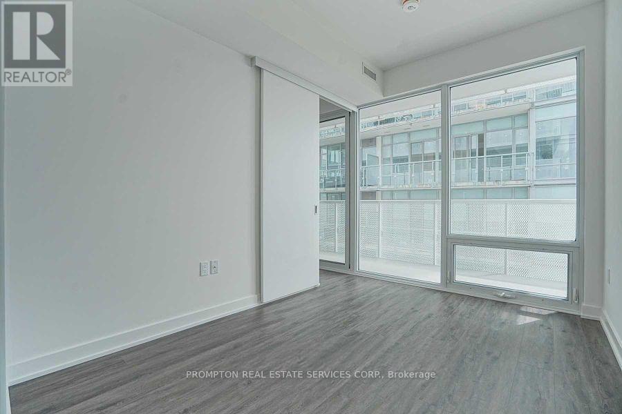 903 - 15 Queens Quay E, Toronto, Ontario  M5E 0A4 - Photo 4 - C12794242