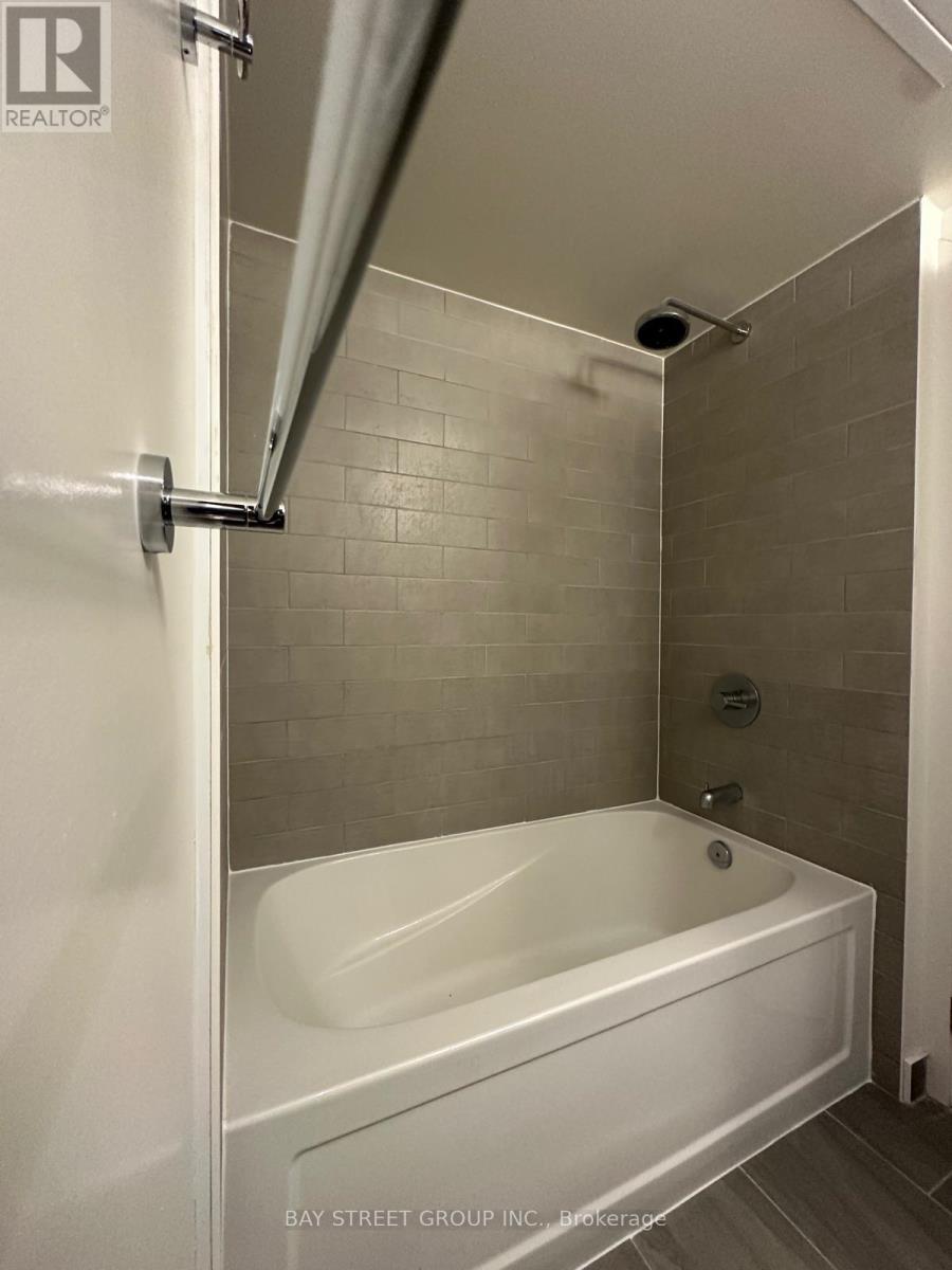 1108 - 6 Sonic Way, Toronto, Ontario  M3C 0P1 - Photo 14 - C12681762