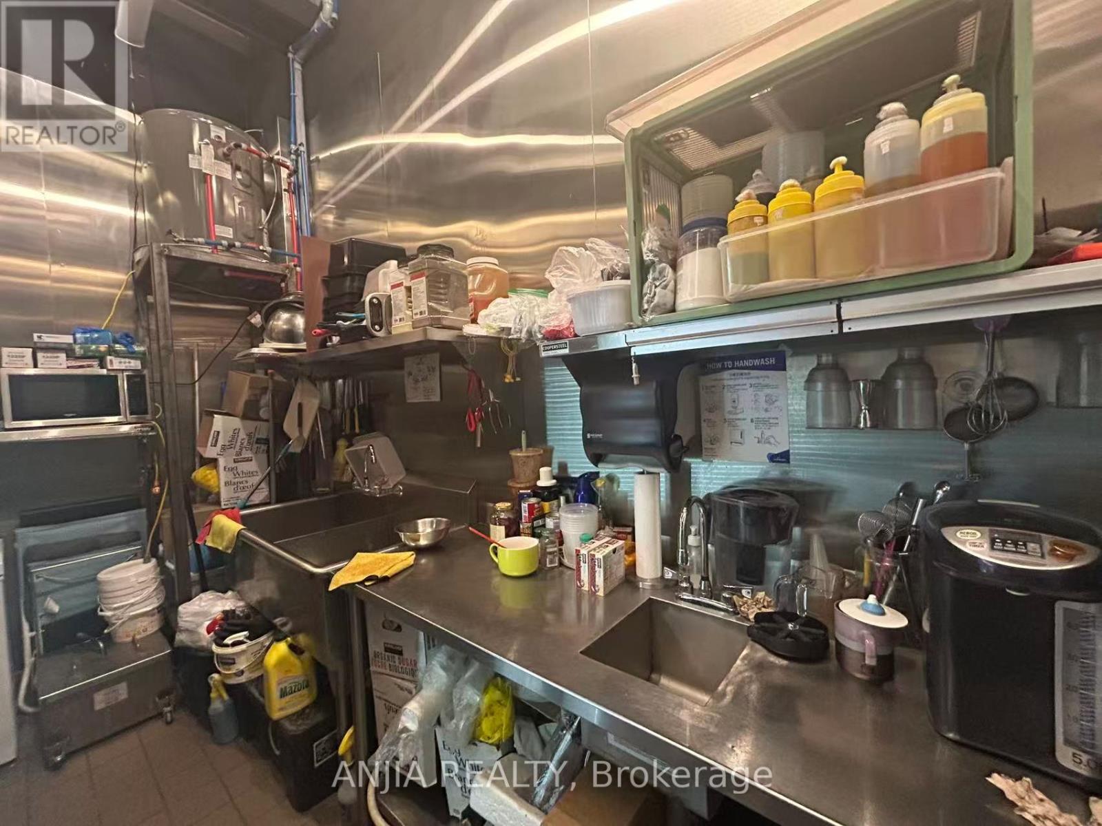 1cf5 - 9390 Woodbine Avenue, Markham, Ontario  L6C 0M5 - Photo 3 - N12842412