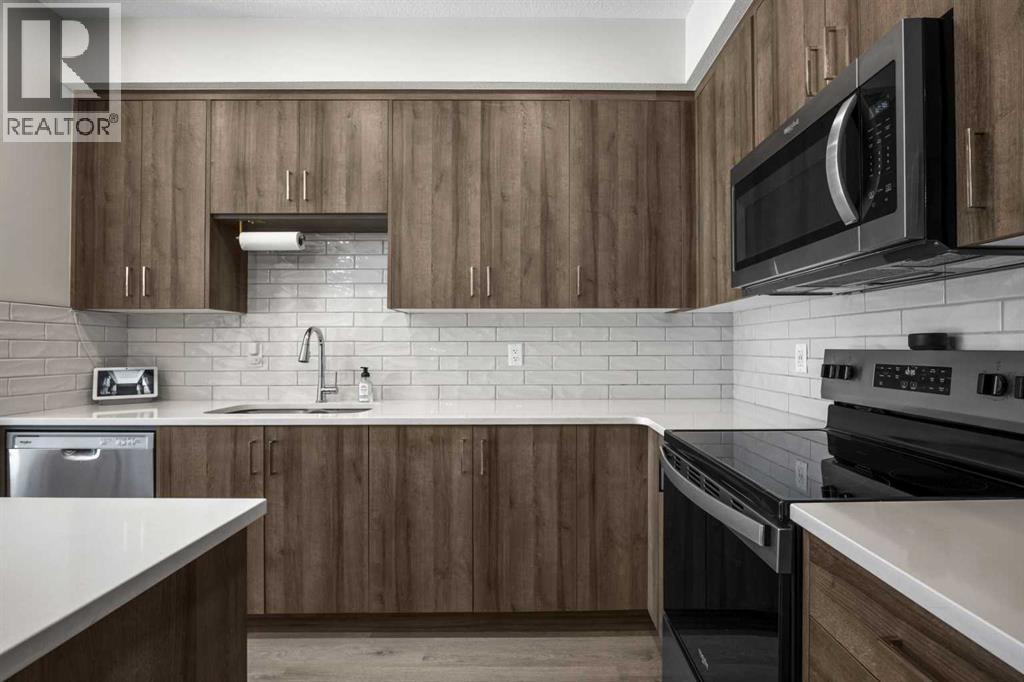 210, 660 Shawnee Square SW, Calgary, Alberta  T2Y 0X6 - Photo 12 - A2282647