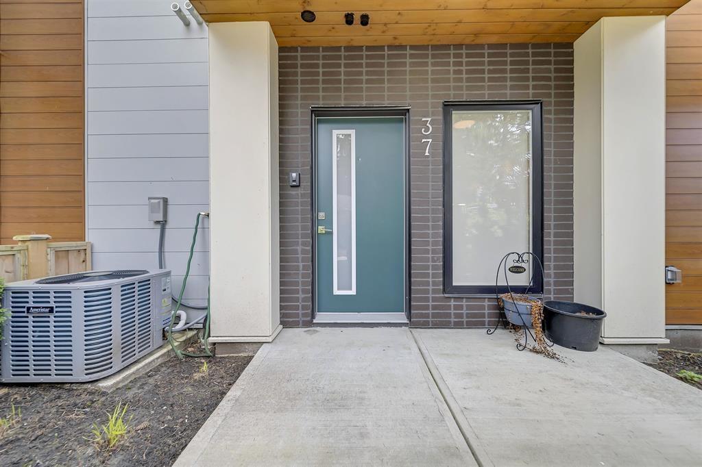 37 5858 132 Street, Surrey, British Columbia V3X 1N1 - Photo 2 - R3097686