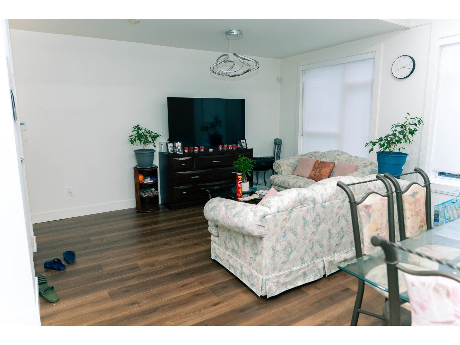 37 5858 132 Street, Surrey, British Columbia V3X 1N1 - Photo 3 - R3097686