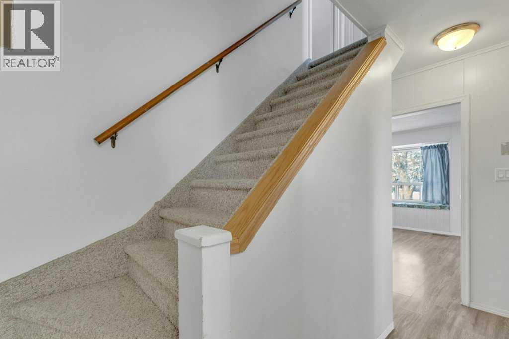 5415 56 Avenue, Ponoka, Alberta  T4J 1L6 - Photo 19 - A2293545