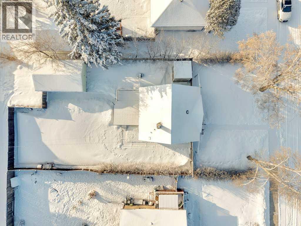 5415 56 Avenue, Ponoka, Alberta  T4J 1L6 - Photo 8 - A2293545