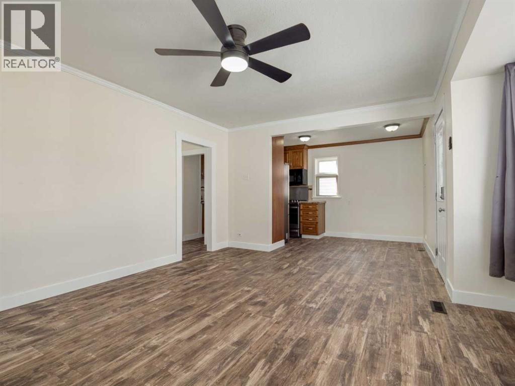 1606 5 A Avenue N, Lethbridge, Alberta  T1H 0P9 - Photo 7 - A2293541