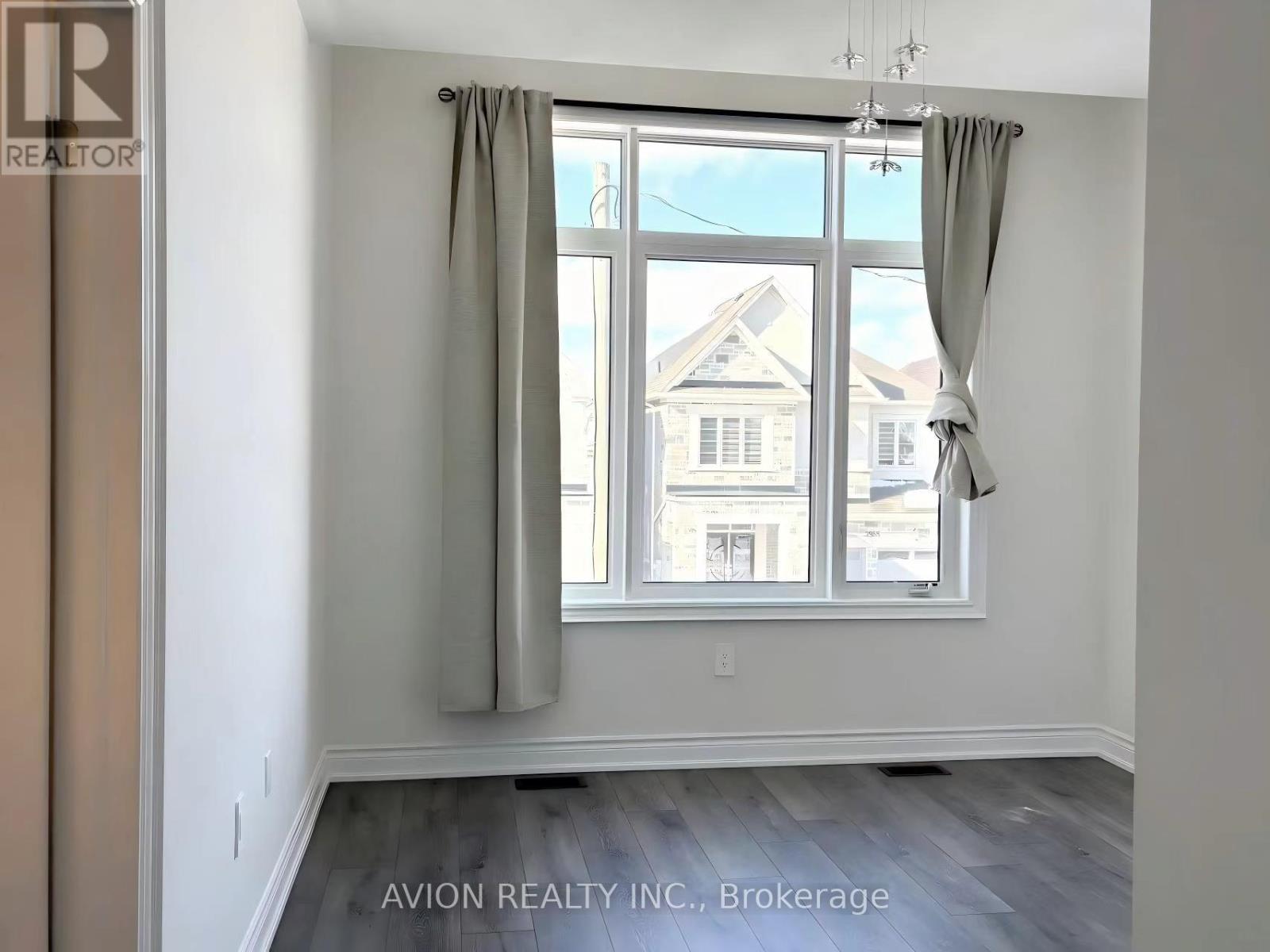 2952 Grindstone Crescent S, Pickering, Ontario L1X 0R5 - Photo 17 - E12884494