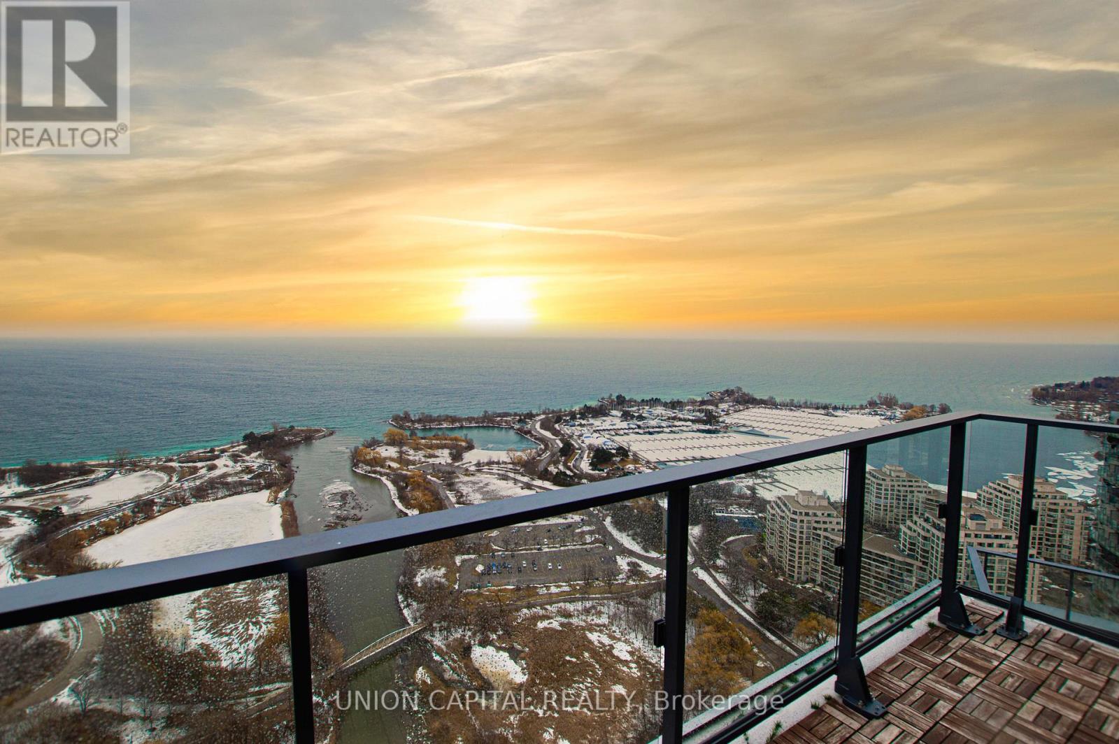 Ph02 - 2212 Lake Shore Boulevard W, Toronto, Ontario M8V 0C2 - Photo 22 - W12879606