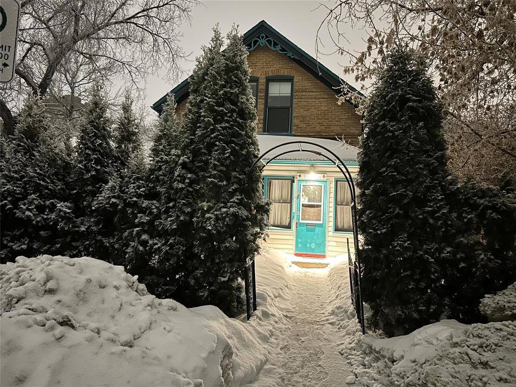 362 12th Street, Brandon, Manitoba