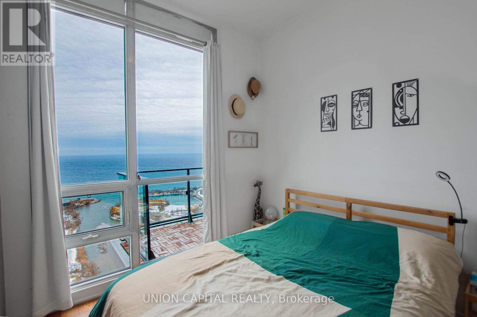 Ph02 - 2212 Lake Shore Boulevard W, Toronto, Ontario M8V 0C2 - Photo 16 - W12879606