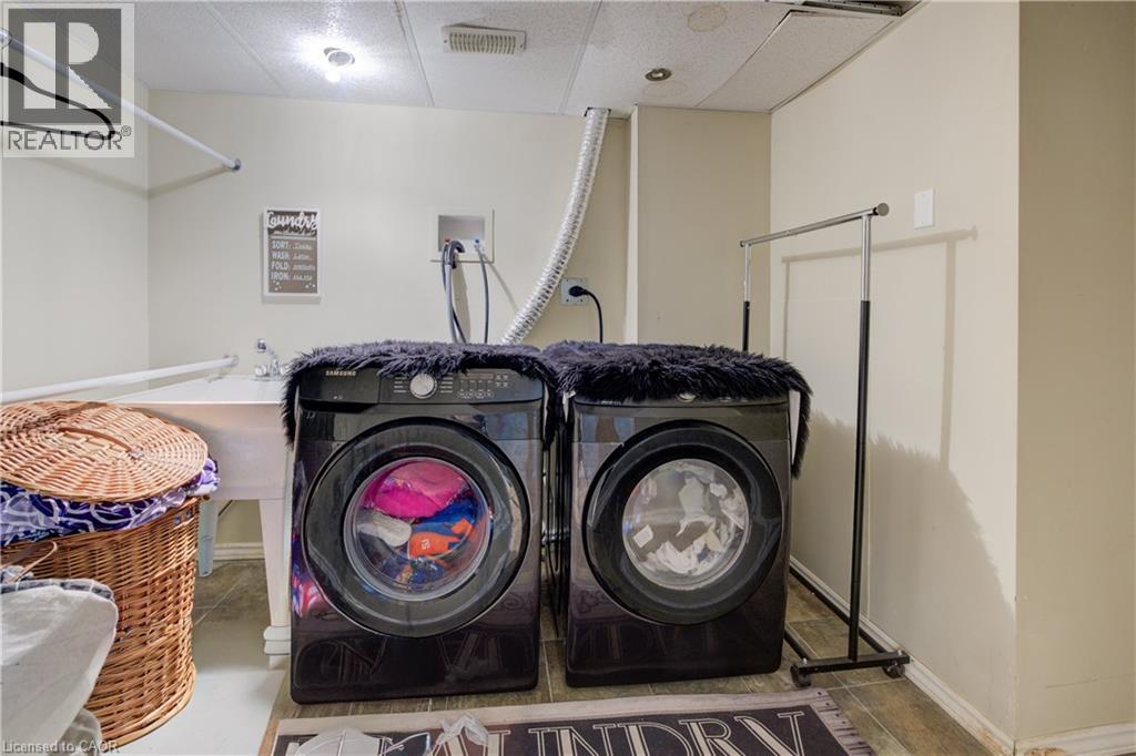 31 Bonfair Court, Kitchener, Ontario  N2M 4P6 - Photo 21 - 40780855