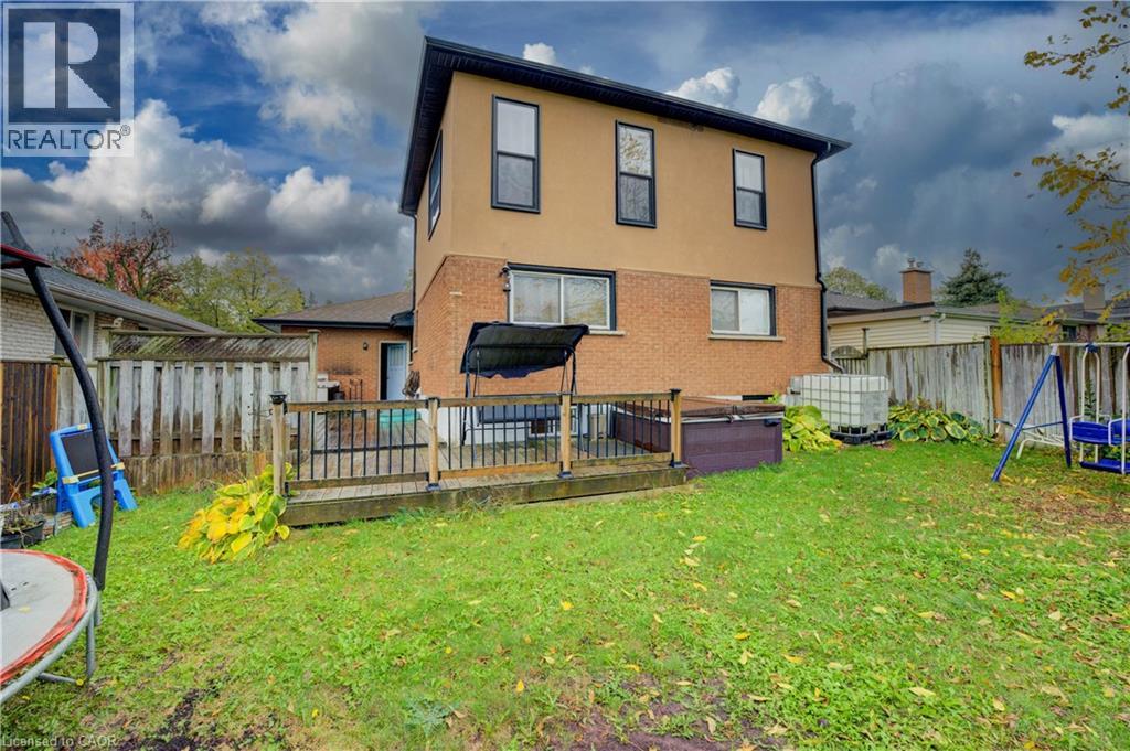 31 Bonfair Court, Kitchener, Ontario  N2M 4P6 - Photo 25 - 40780855