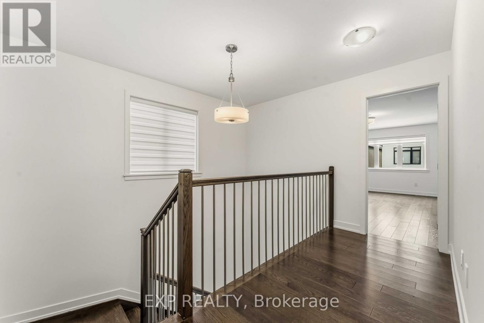 911 Duxbury Lane, Ottawa, Ontario  K4M 0M2 - Photo 11 - X12884506