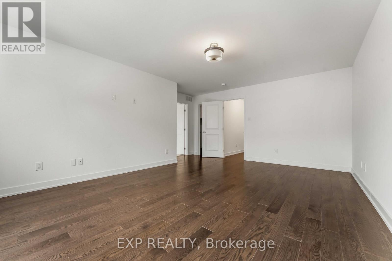 911 Duxbury Lane, Ottawa, Ontario  K4M 0M2 - Photo 14 - X12884506