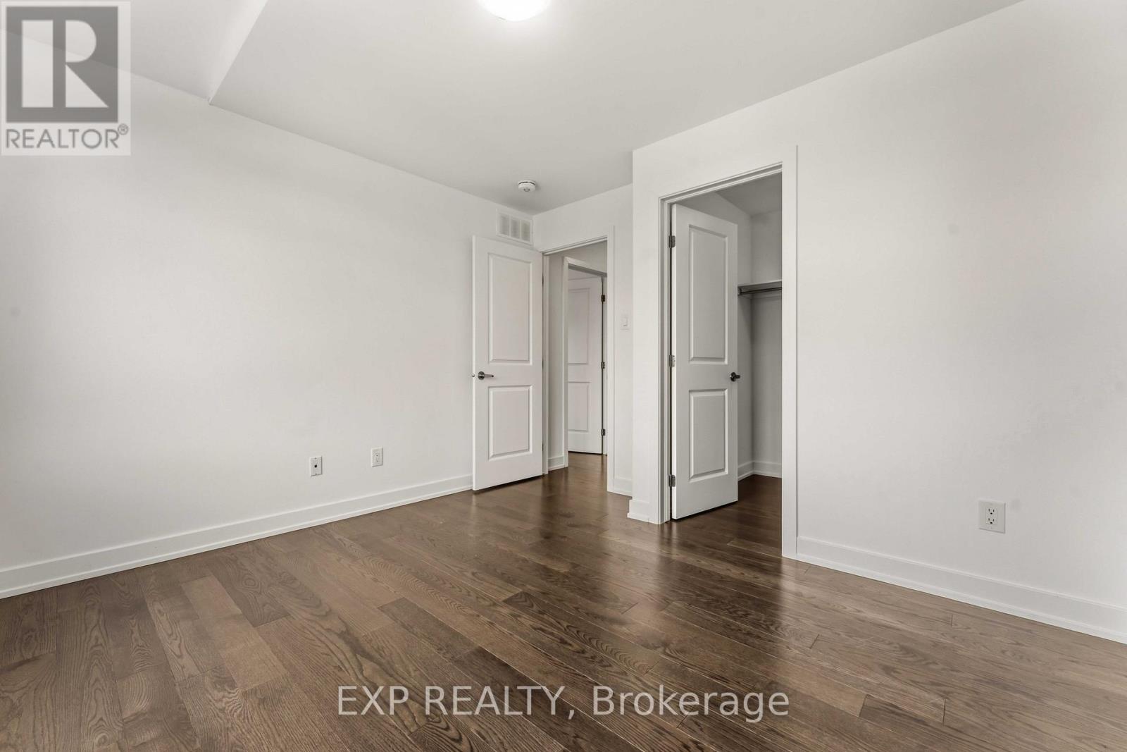 911 Duxbury Lane, Ottawa, Ontario  K4M 0M2 - Photo 20 - X12884506