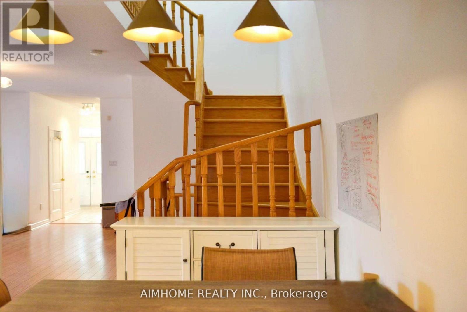 228 Kimono Crescent, Richmond Hill, Ontario  L4S 2A4 - Photo 10 - N12884496