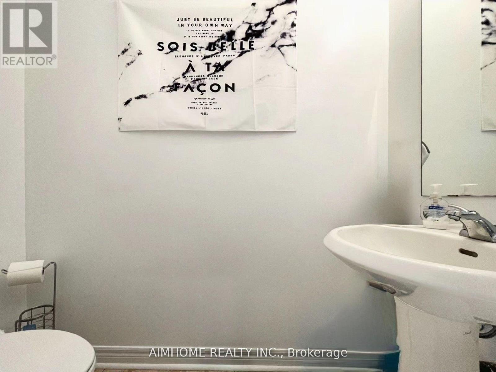 228 Kimono Crescent, Richmond Hill, Ontario  L4S 2A4 - Photo 4 - N12884496