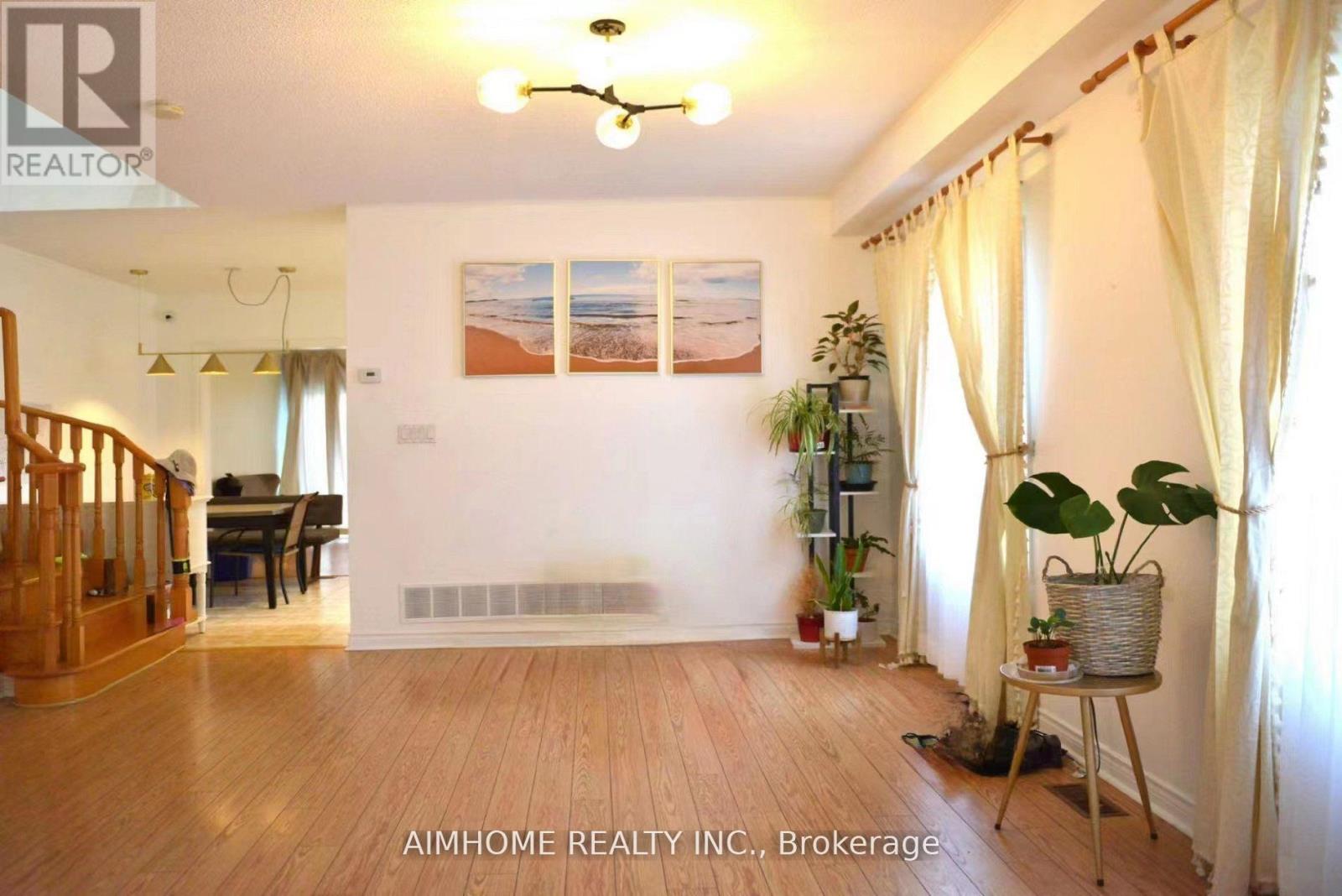 228 Kimono Crescent, Richmond Hill, Ontario  L4S 2A4 - Photo 6 - N12884496