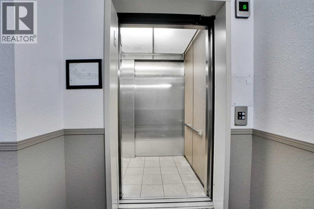 8302, 304 Mackenzie Way Sw, Airdrie, Alberta T4B 3H6 - Photo 29 - A2292420