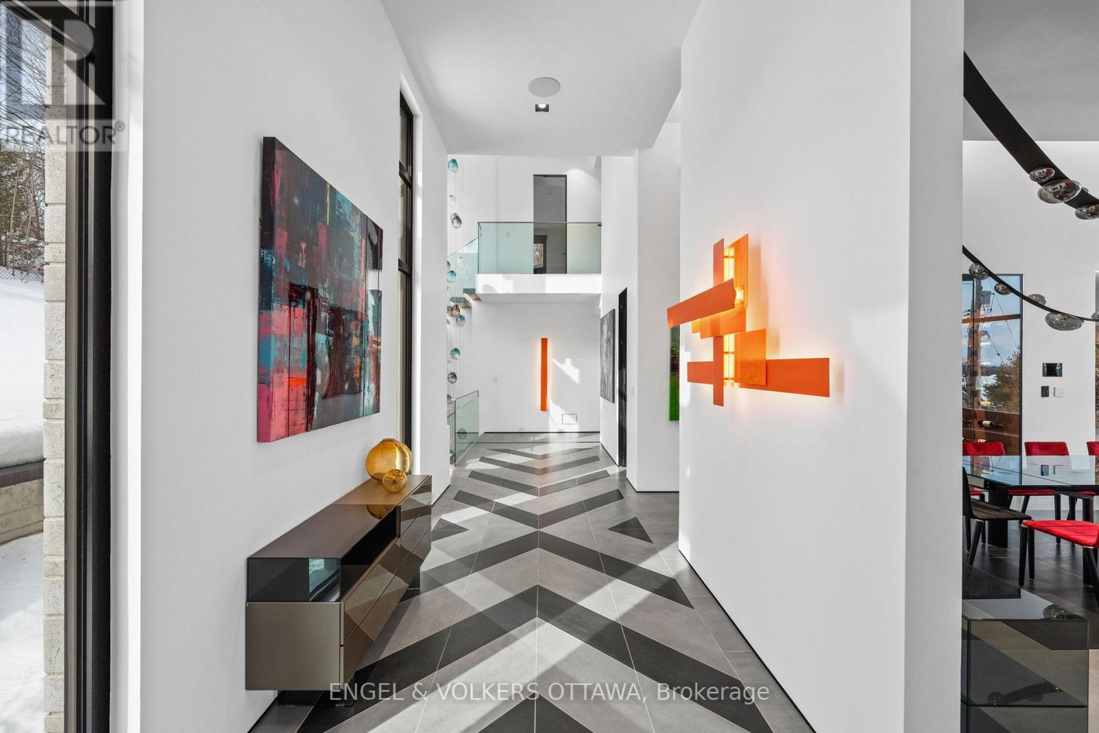 1 Delong Drive, Ottawa, Ontario  K1J 7E7 - Photo 5 - X12884522