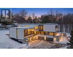 1 DELONG DRIVE, Ottawa, Ontario