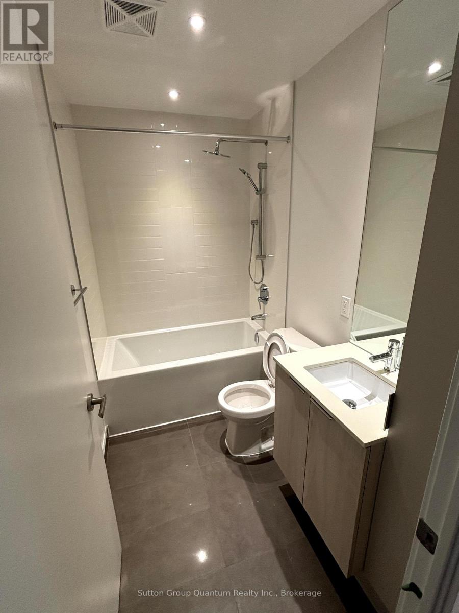 2009 - 448 Burnhamthorpe Road W, Mississauga, Ontario  L5B 0R4 - Photo 10 - W12884516