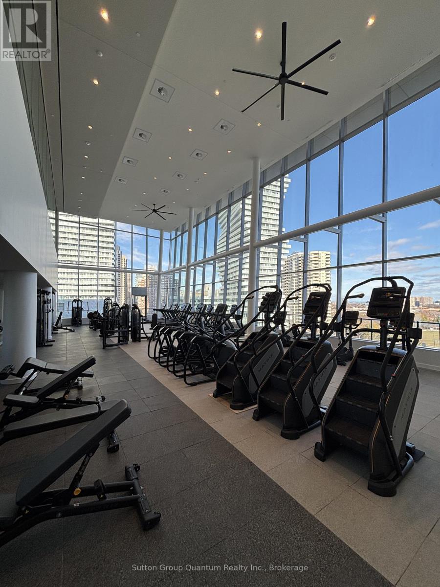 2009 - 448 Burnhamthorpe Road W, Mississauga, Ontario  L5B 0R4 - Photo 11 - W12884516