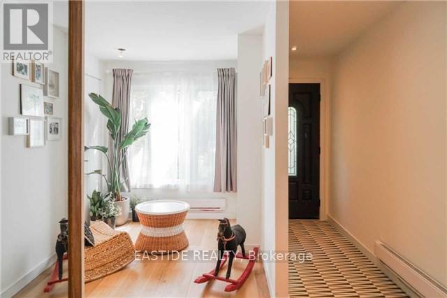 194 Major Street, Toronto, Ontario  M5S 2L3 - Photo 7 - C12884518