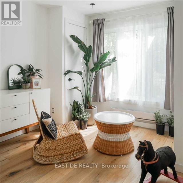 194 Major Street, Toronto, Ontario  M5S 2L3 - Photo 8 - C12884518