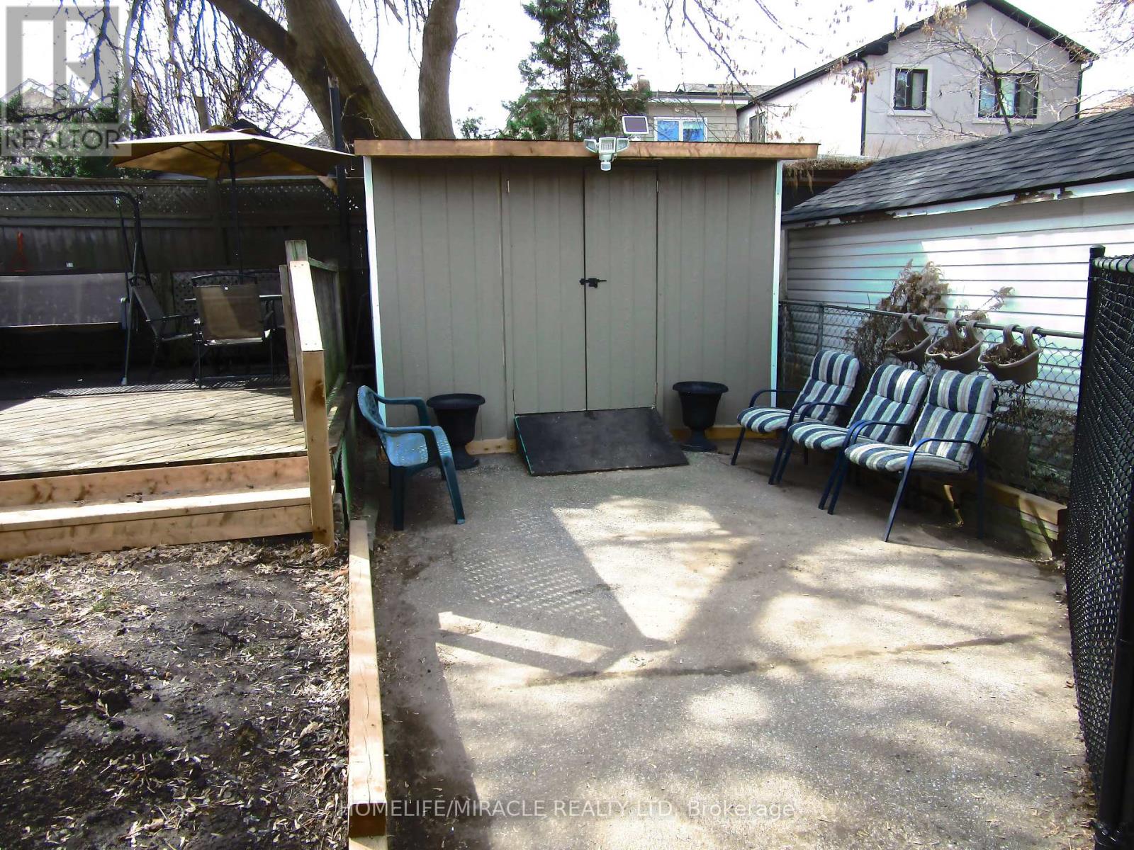 52 Birchmount Road, Toronto, Ontario  M1N 3J6 - Photo 18 - E12884524