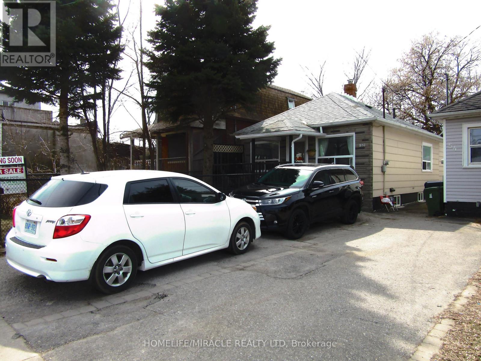 52 Birchmount Road, Toronto, Ontario  M1N 3J6 - Photo 2 - E12884524