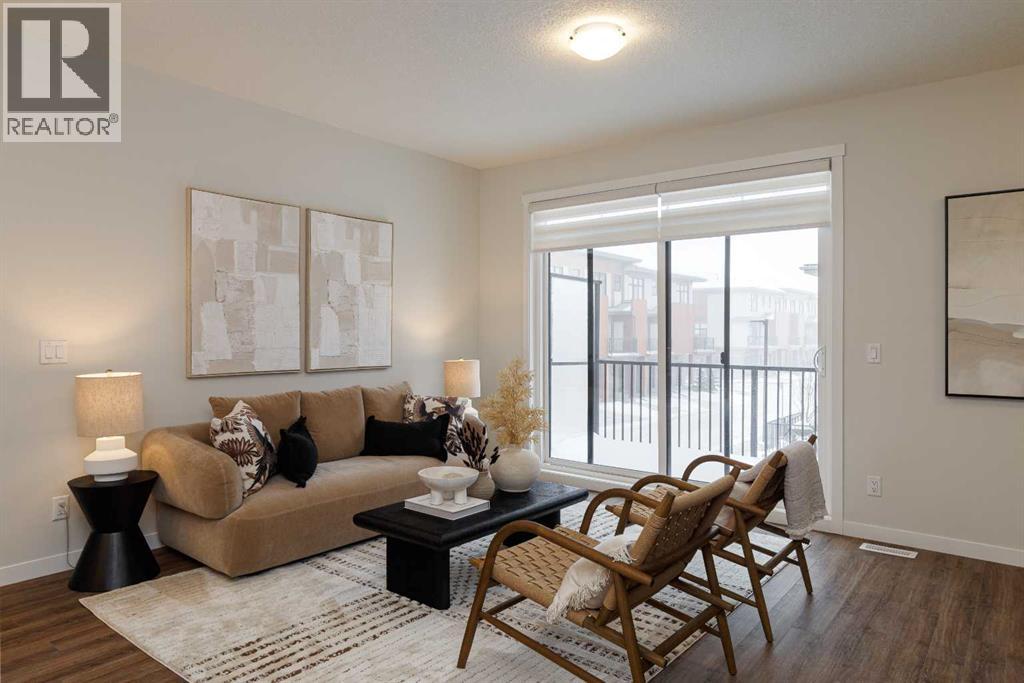 706, 30 Creekside Villas Sw, Calgary, Alberta  T1T 1Z1 - Photo 2 - A2287055