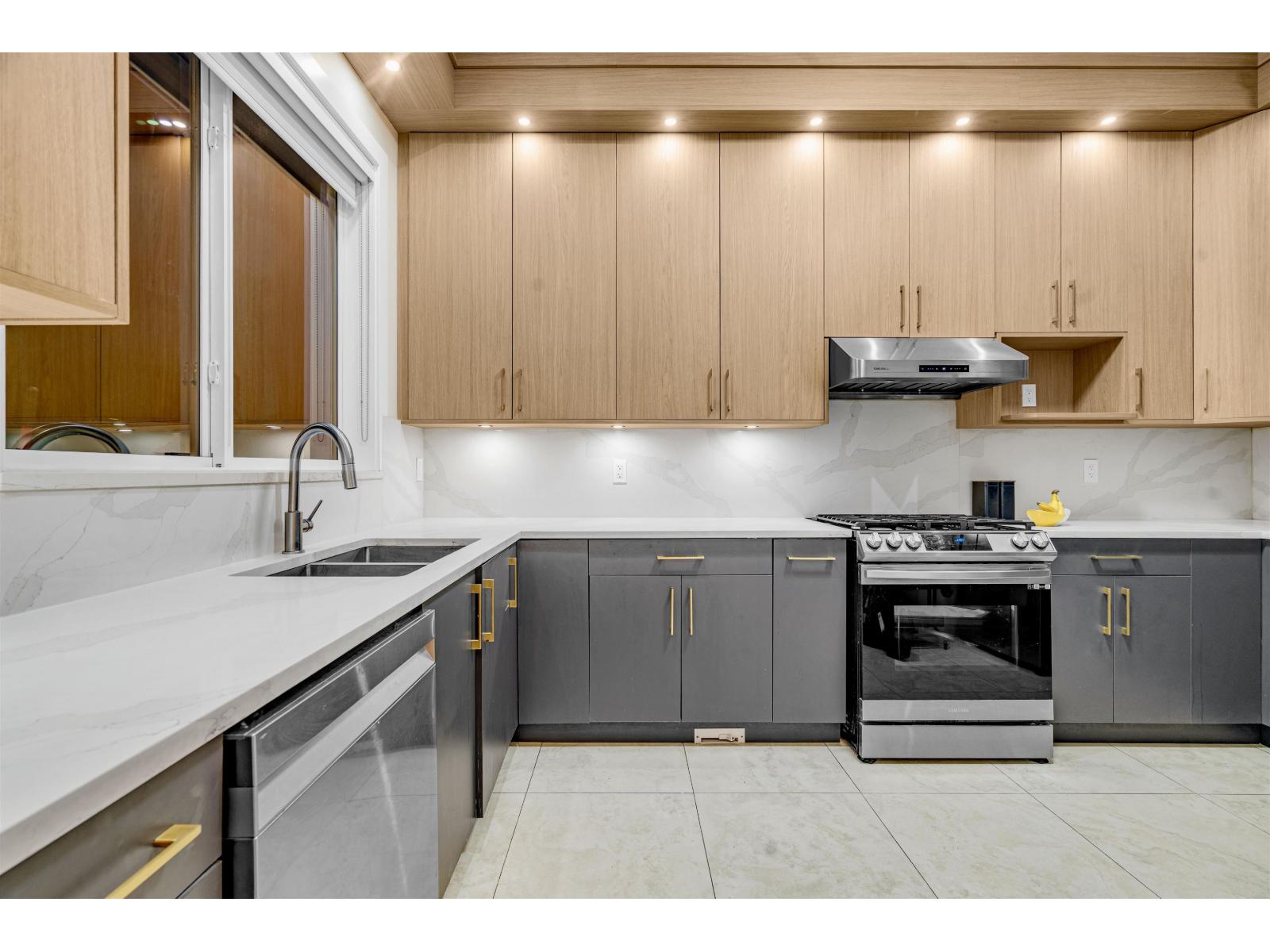 17223 60 Avenue, Surrey, British Columbia  V3S 1T7 - Photo 12 - R3094787