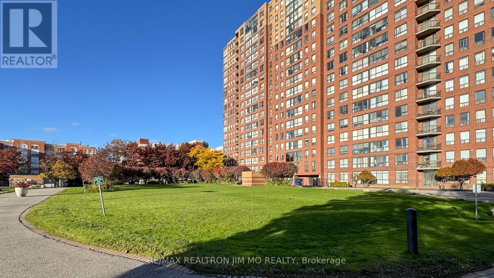 1101 - 330 Mccowan Road, Toronto, Ontario  M1J 3N3 - Photo 38 - E12857480