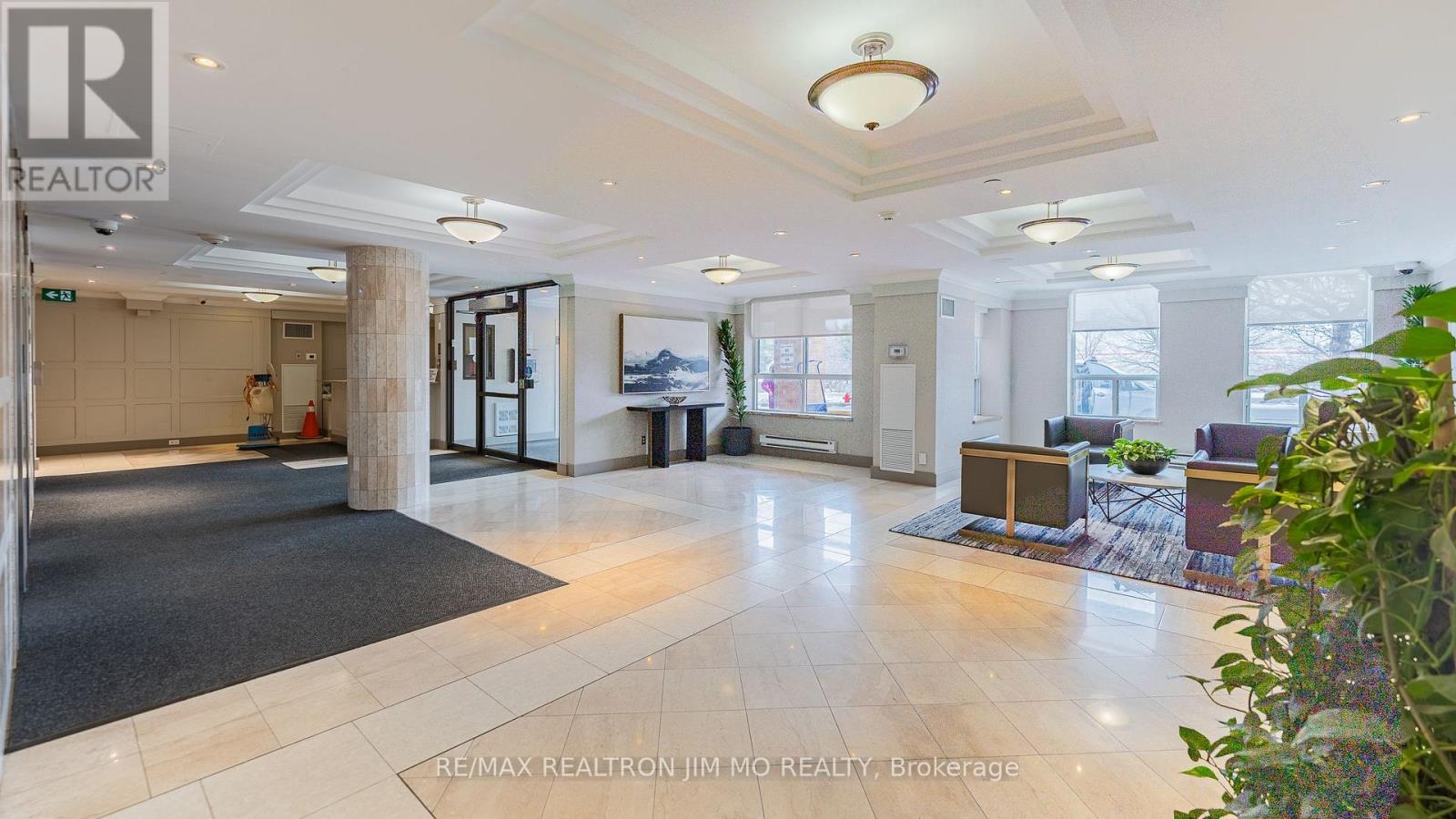 1101 - 330 Mccowan Road, Toronto, Ontario  M1J 3N3 - Photo 4 - E12857480