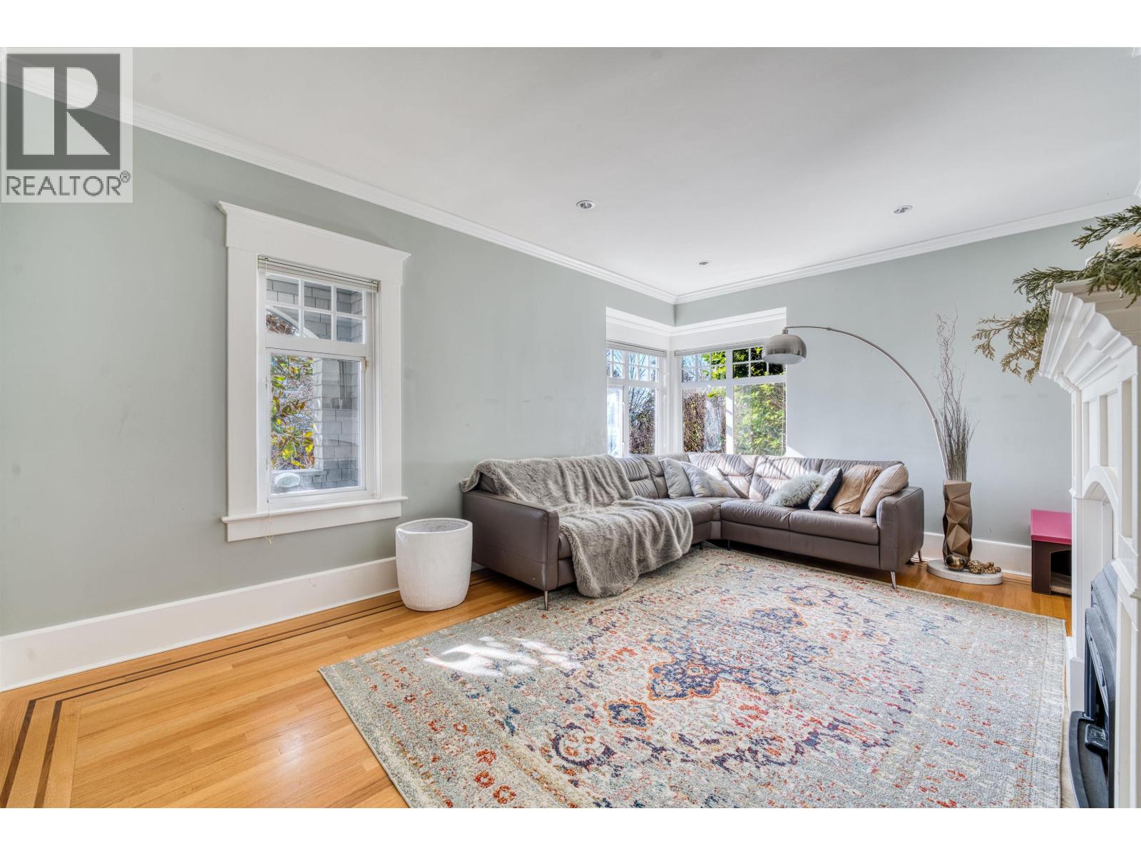 1987 W 37th Avenue, Vancouver, British Columbia  V6M 1N5 - Photo 9 - R3095395