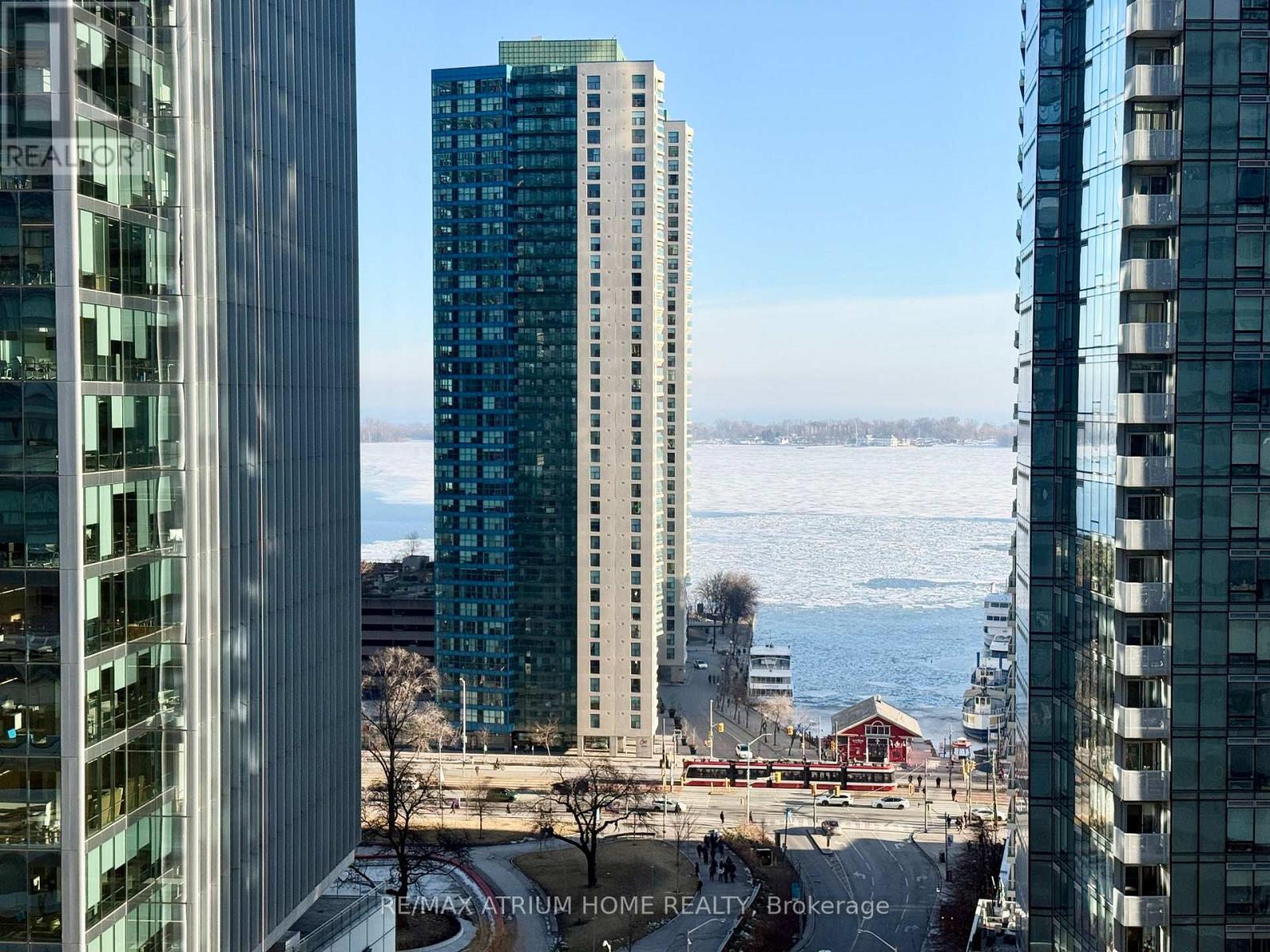 1501 - 14 York Street, Toronto, Ontario  M5J 0B1 - Photo 14 - C12884542