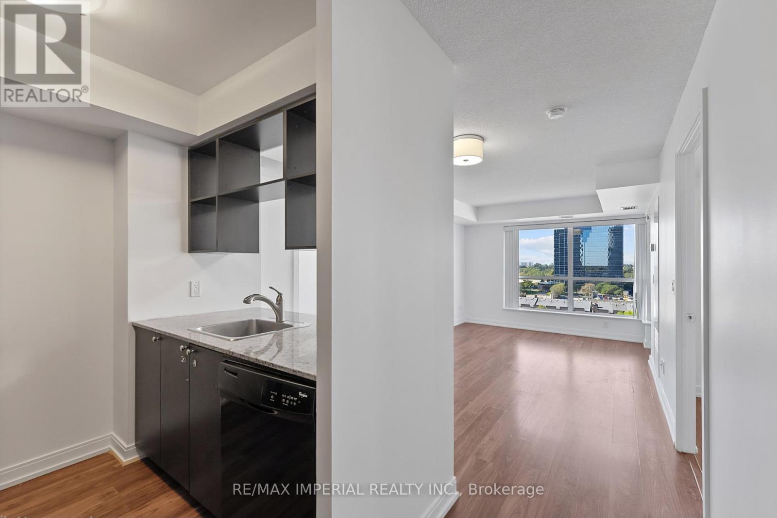 1215 - 181 Village Green Square, Toronto, Ontario  M1S 0K6 - Photo 10 - E12884552