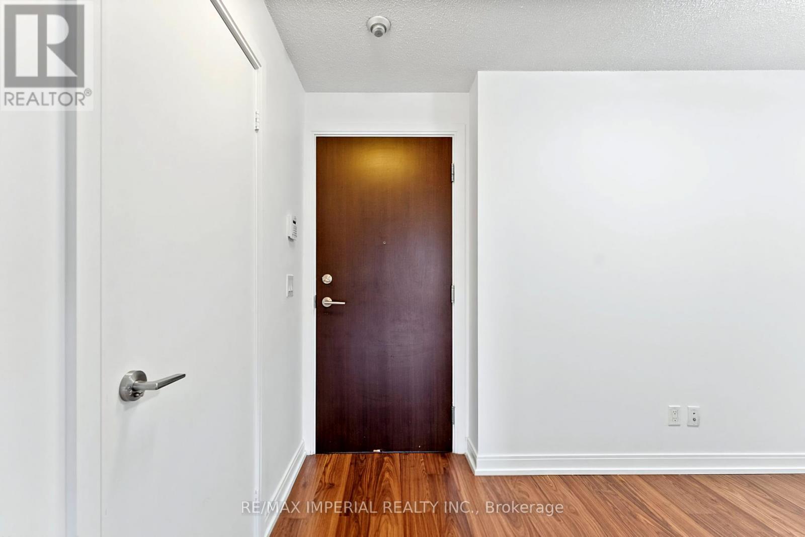 1215 - 181 Village Green Square, Toronto, Ontario  M1S 0K6 - Photo 22 - E12884552