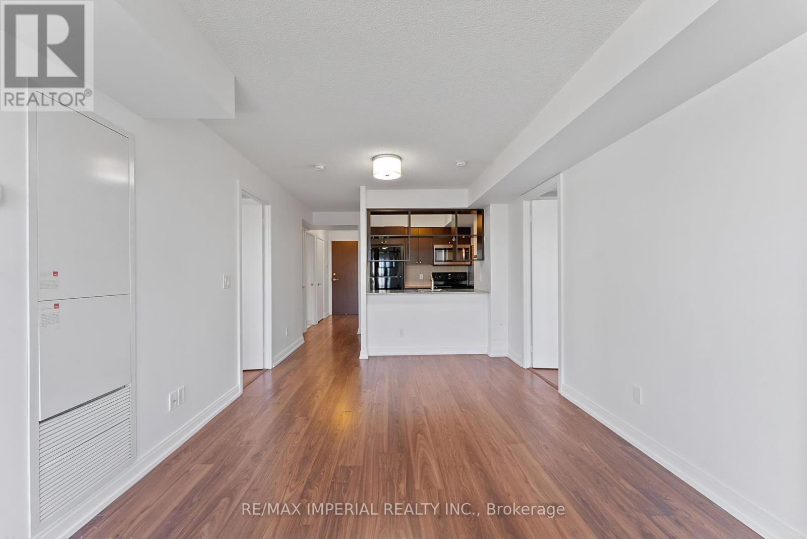 1215 - 181 Village Green Square, Toronto, Ontario  M1S 0K6 - Photo 5 - E12884552