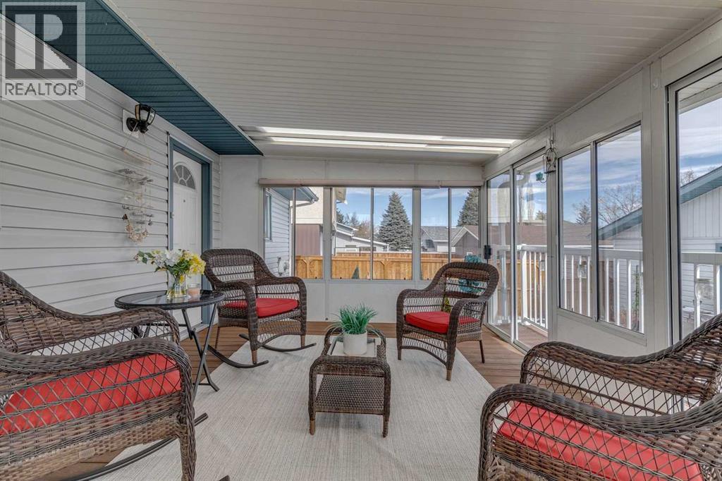 406 Queensland Place Se, Calgary, Alberta  T2J 5C9 - Photo 15 - A2291444