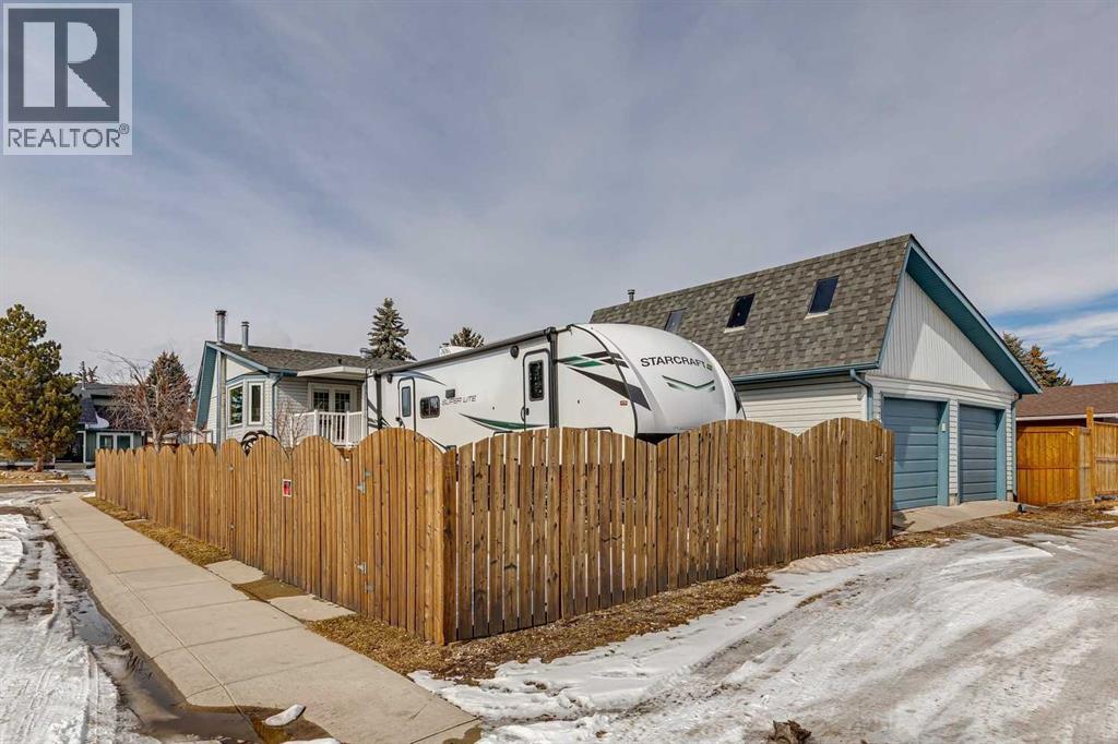 406 Queensland Place Se, Calgary, Alberta  T2J 5C9 - Photo 34 - A2291444