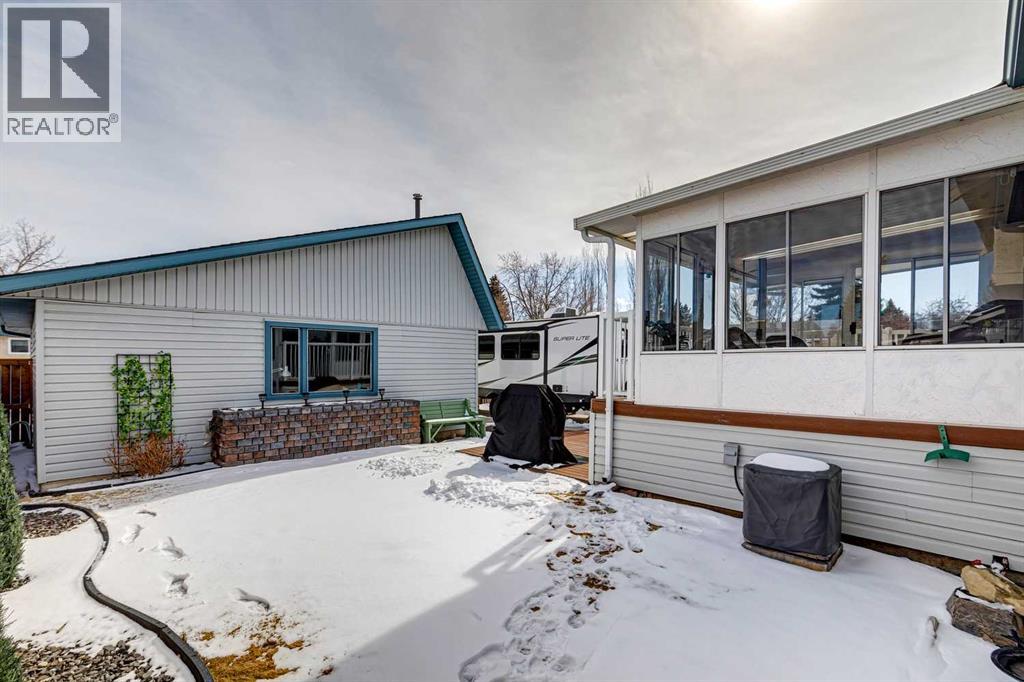 406 Queensland Place Se, Calgary, Alberta  T2J 5C9 - Photo 39 - A2291444