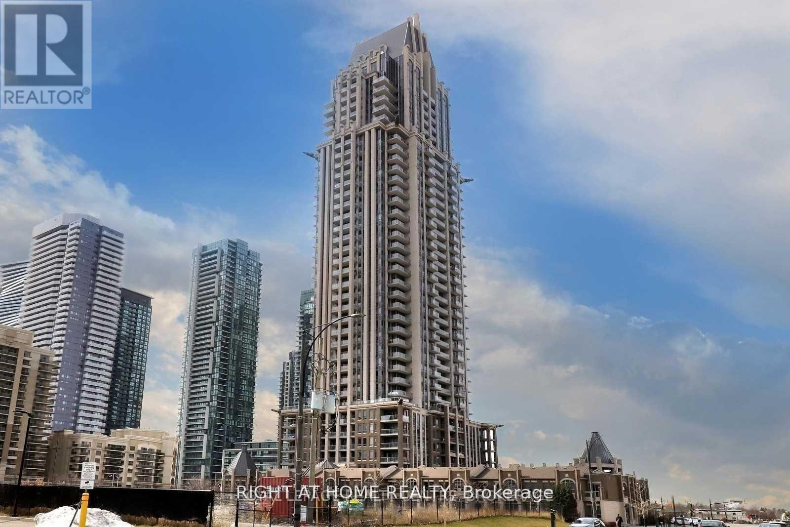 512 - 388 PRINCE OF WALES DRIVE, Mississauga, Ontario