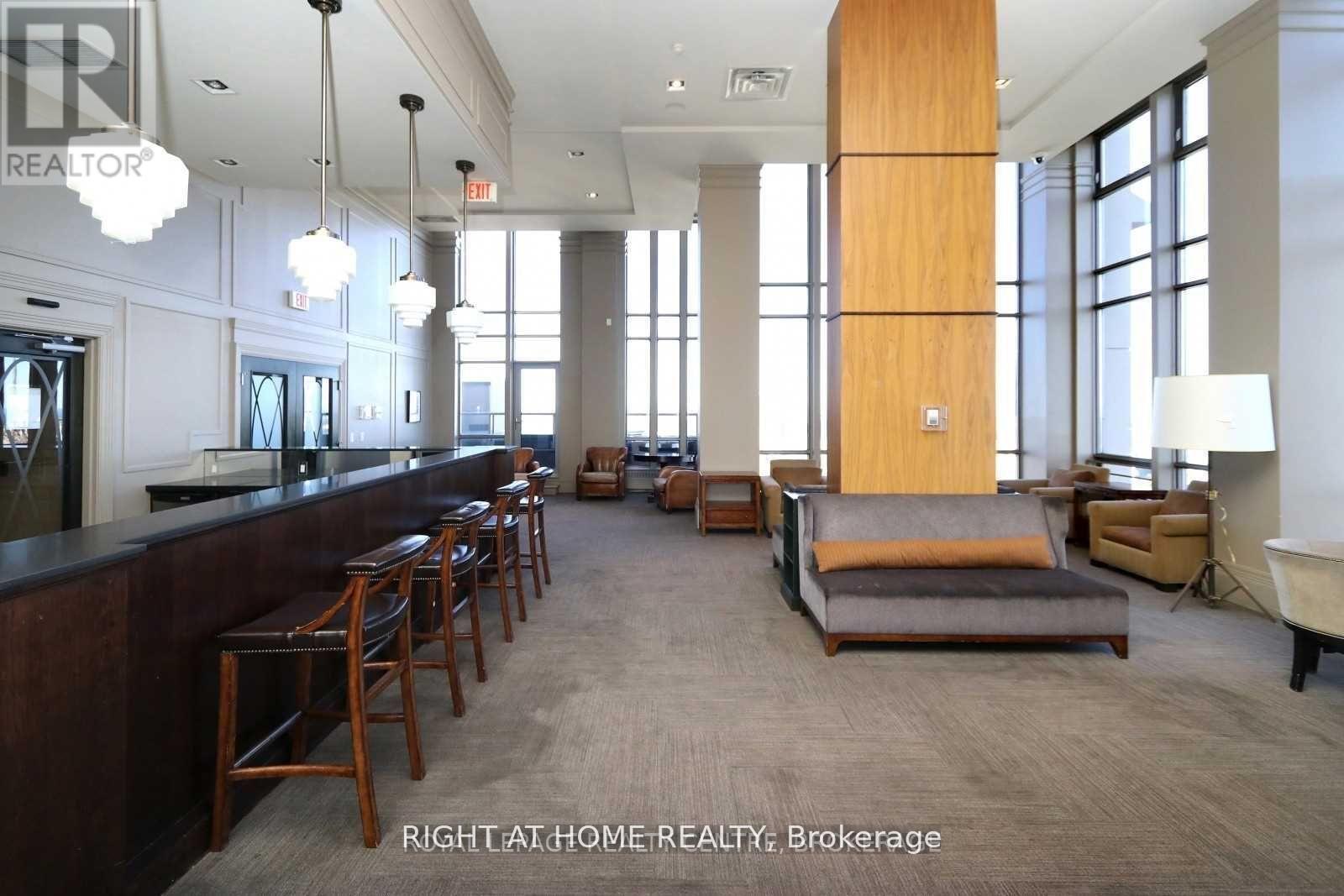 512 - 388 Prince Of Wales Drive, Mississauga, Ontario  L5B 0A1 - Photo 22 - W12884544